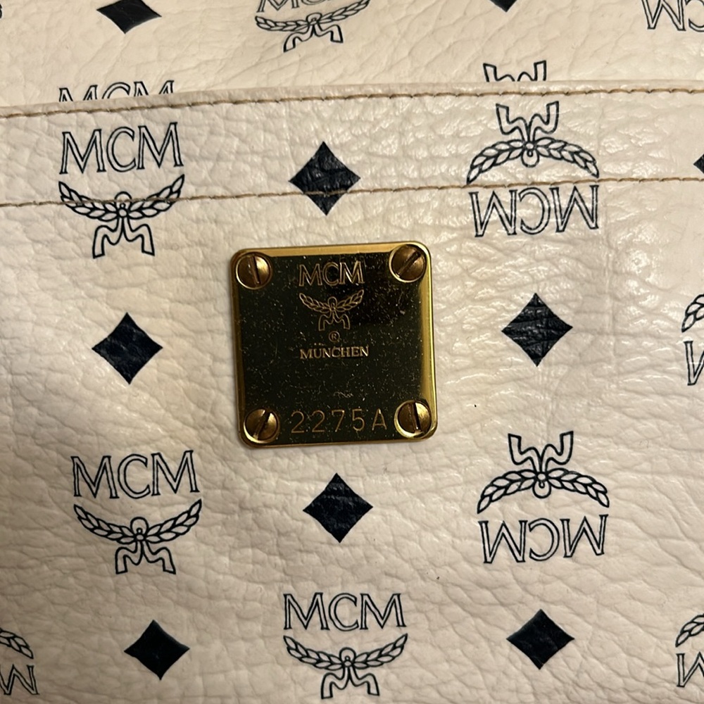 White MCM Visetos Leather Munchen Tote Full Zipper Handmade in Germany 2275A - Picture 5 of 16